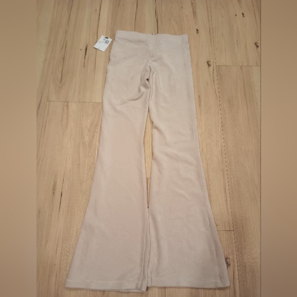 Forever21 long knit flare pants - Picture 3 of 3